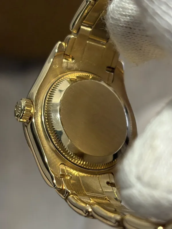 Cote montre luxe — Mougins
